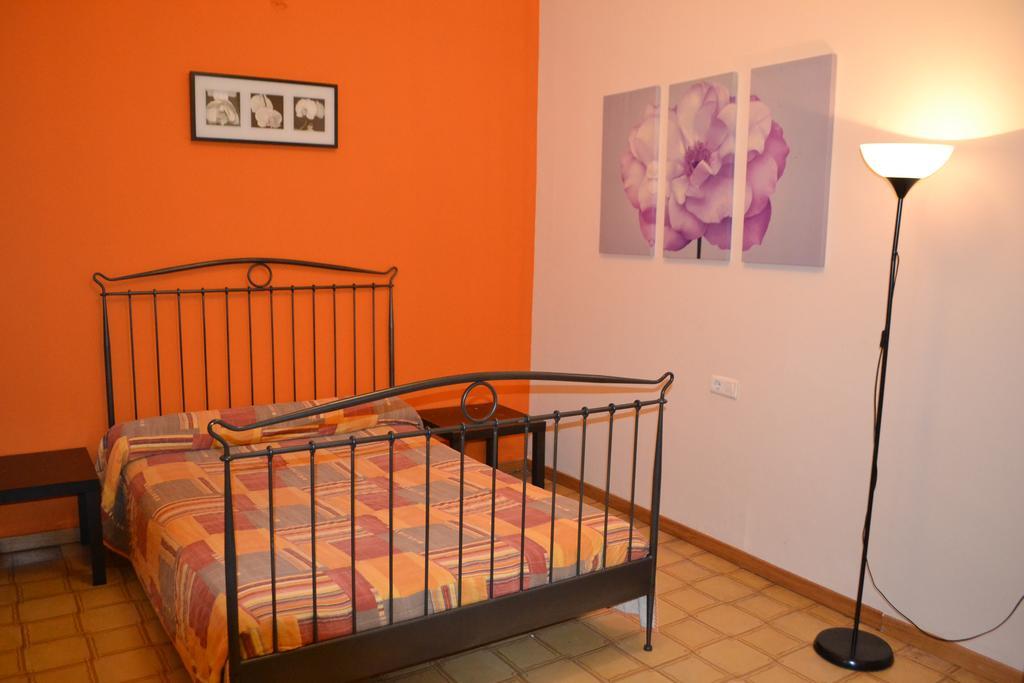 ברצלונה Blue Hostel חדר תמונה