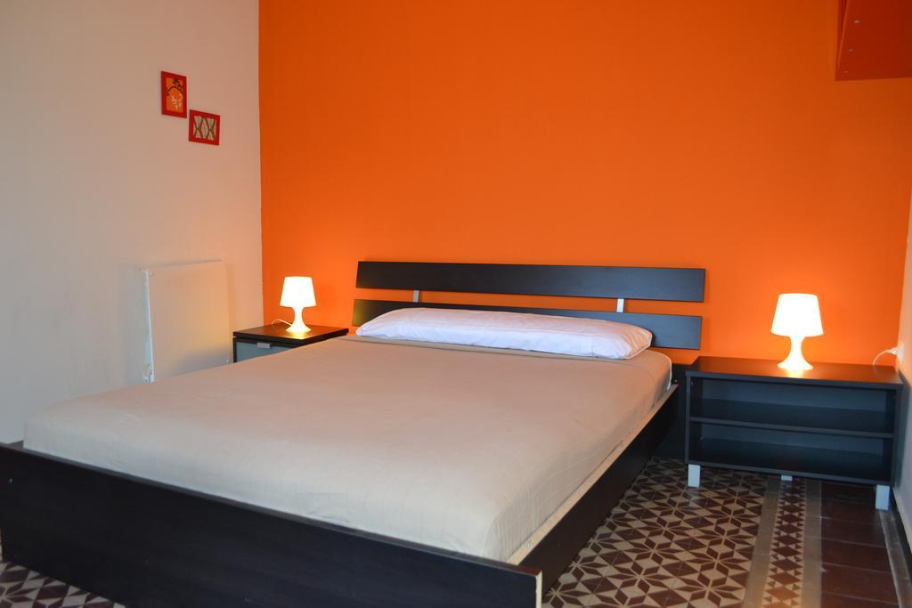 ברצלונה Blue Hostel חדר תמונה