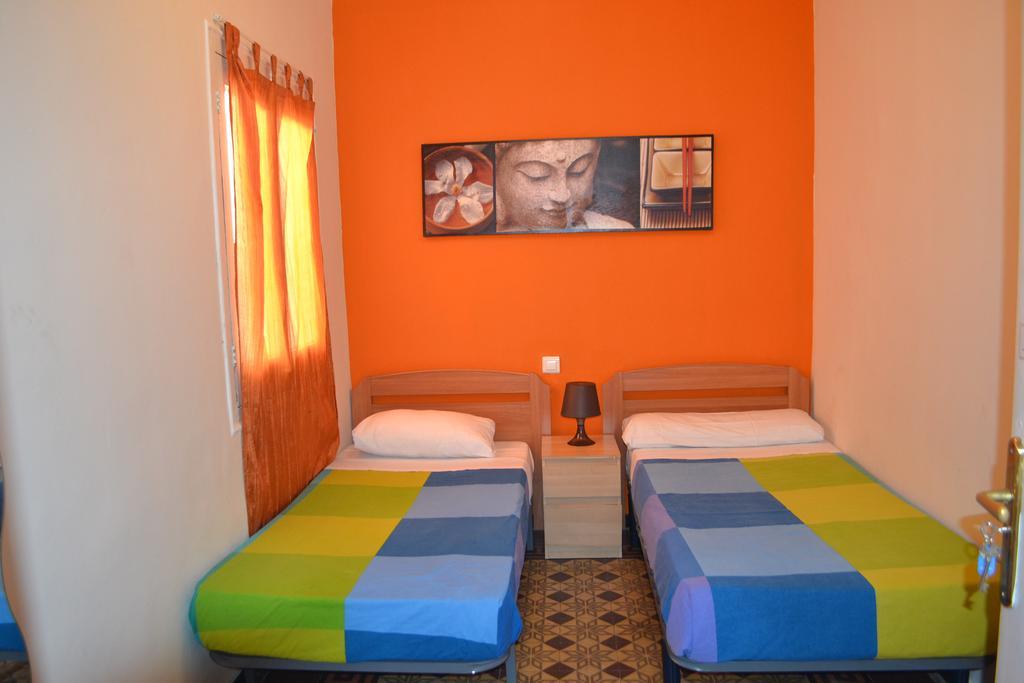 ברצלונה Blue Hostel חדר תמונה