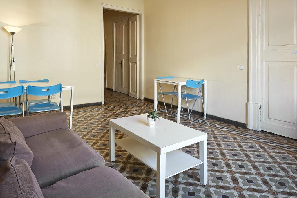 ברצלונה Blue Hostel מראה חיצוני תמונה