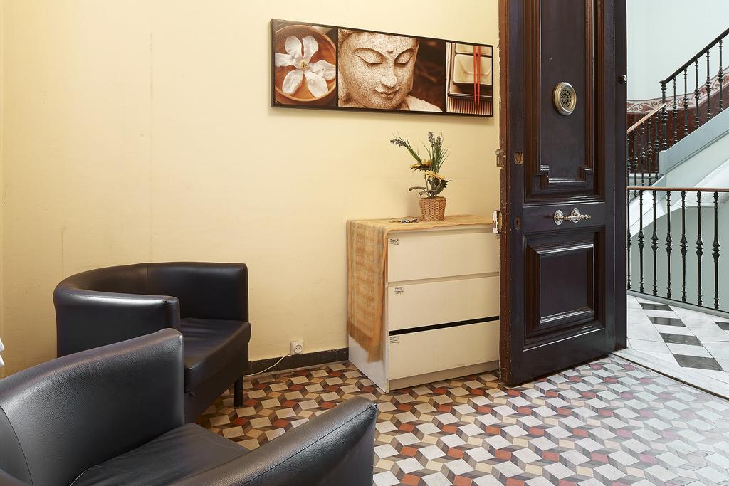 ברצלונה Blue Hostel מראה חיצוני תמונה