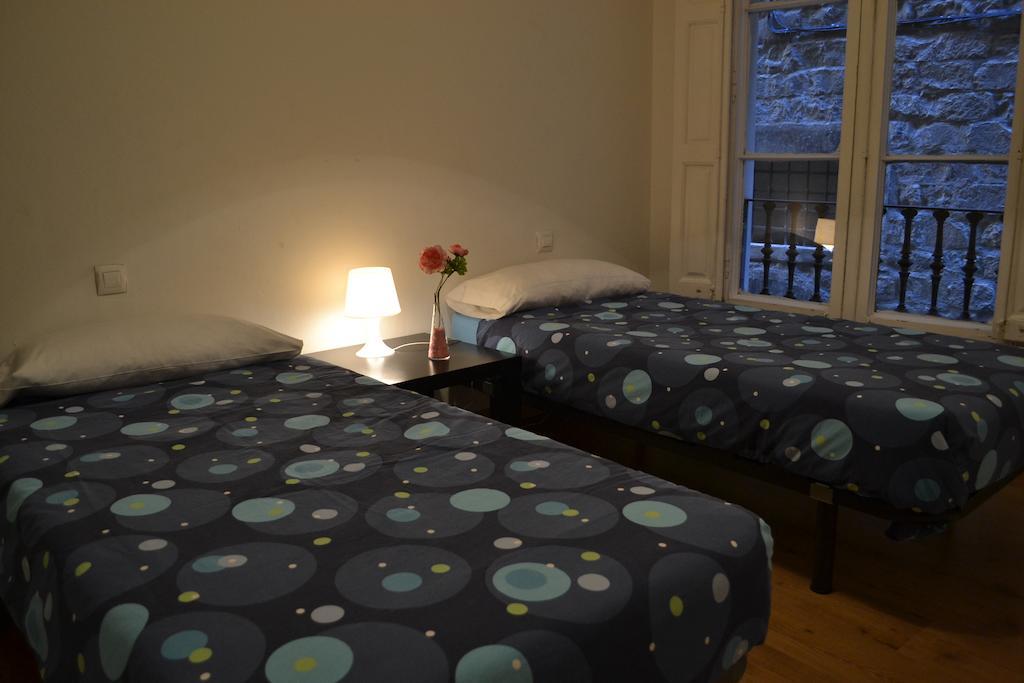 ברצלונה Blue Hostel חדר תמונה